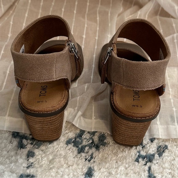 TOMS Majorca Cutout Sandal - Picture 4 of 5